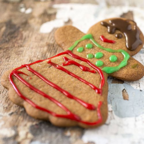 Biscoitos Veganos de Gengibre Decorados