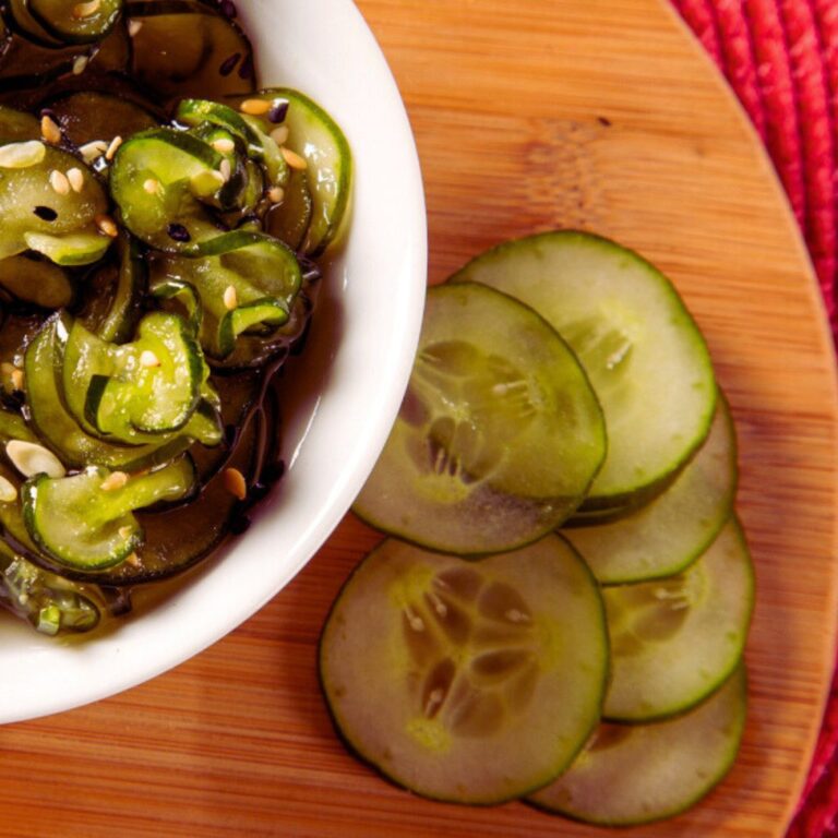 Salada de Pepino com Molho de Gergelim