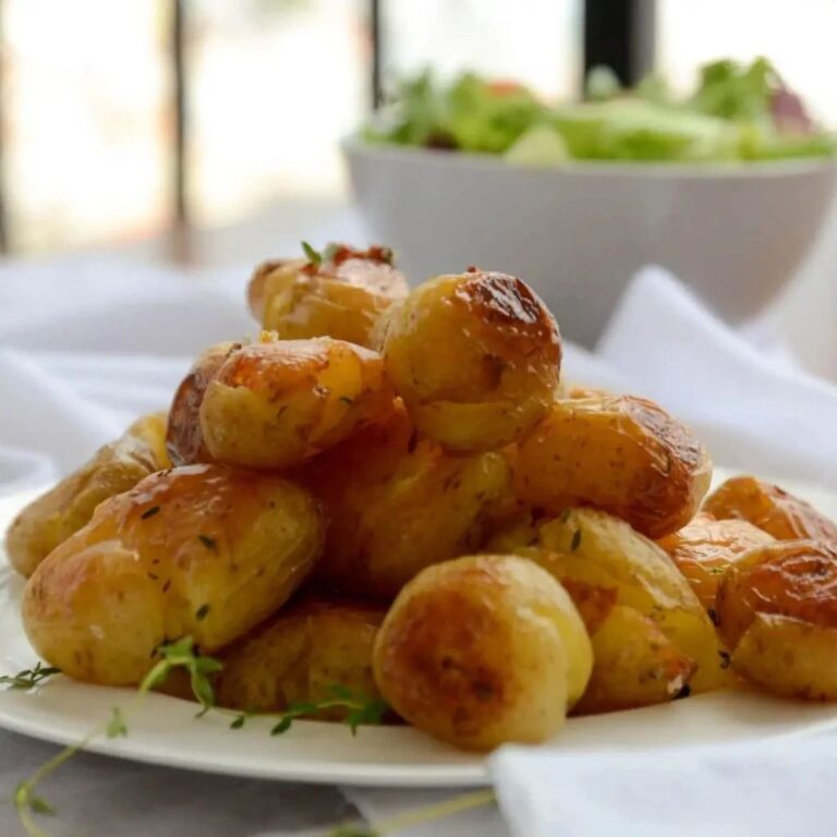 Batatas ao Murro com Alecrim e Alho Low Carb
