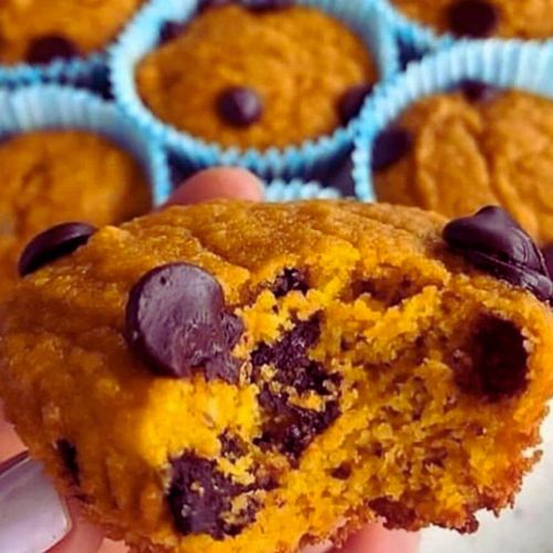 Bolinhos Veganos de Cenoura com Gotas de Chocolate