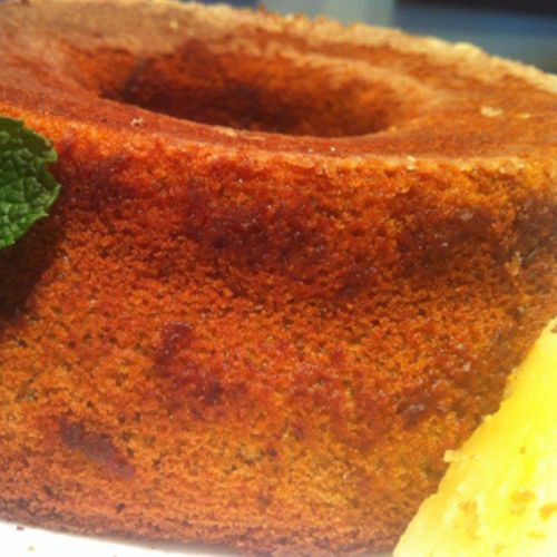 Bolo Vegano de Abacaxi com Hortelã Sem Açúcar