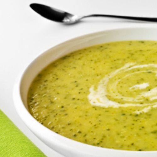 Creme de Abobrinha com Manjericão Vegano Fitness