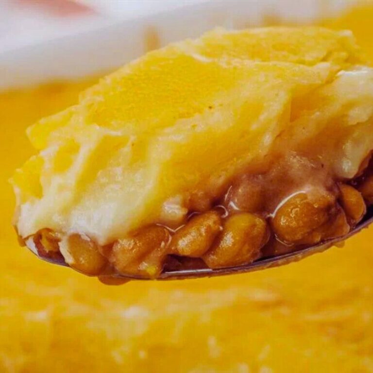 Escondidinho Vegano de Lentilha com Purê de Batata-Doce Sem Glúten