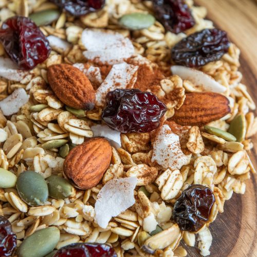 Granola Caseira Vegana com Coco e Frutas Secas Sem Açúcar