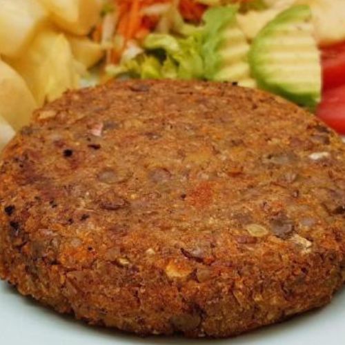 Hambúrguer Vegano de Lentilha com Molho Especial