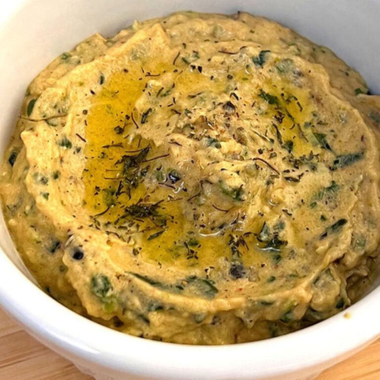 Patê de Abobrinha Vegano com Palitos de Cenoura Fitness