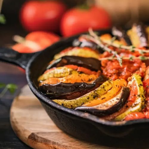 Ratatouille Vegano com Molho de Ervas
