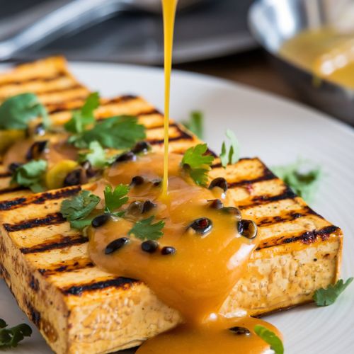 Tofu Grelhado com Molho de Maracujá Fitness