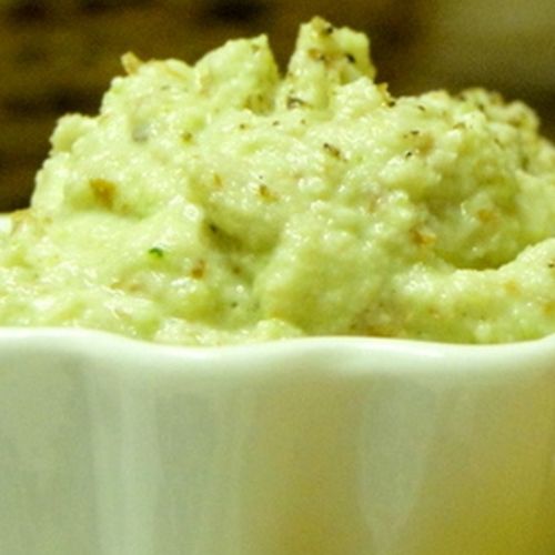 Torrada Vegana com Patê de Abobrinha Low Carb