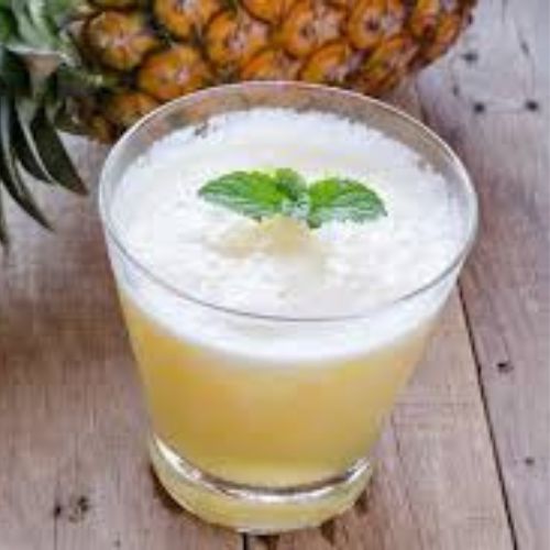 Vitamina de Abacaxi com Leite de Coco Sem Açúcar