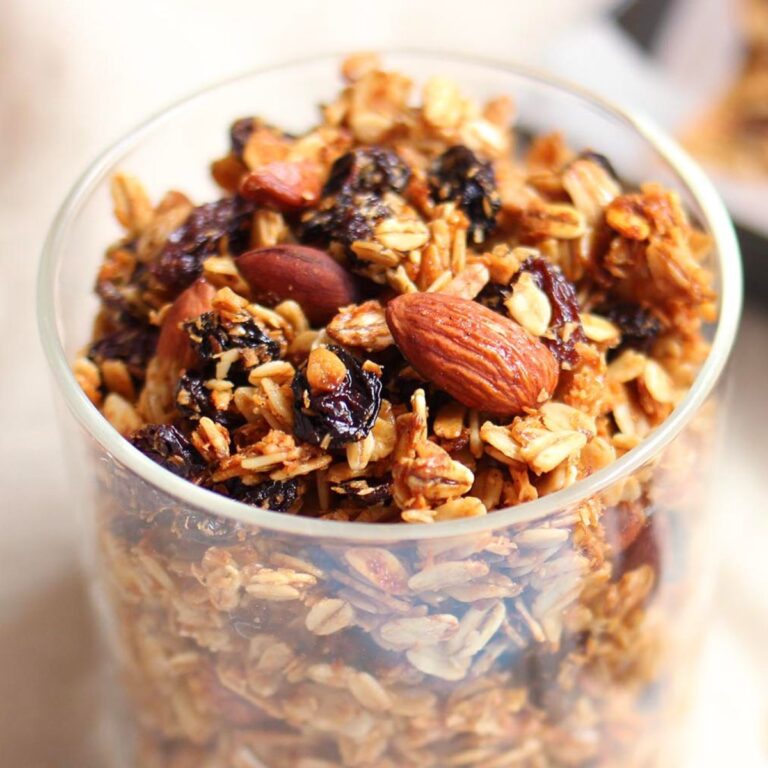 Granola Crocante Vegana com Castanha-do-Pará e Raspas de Laranja Fitness