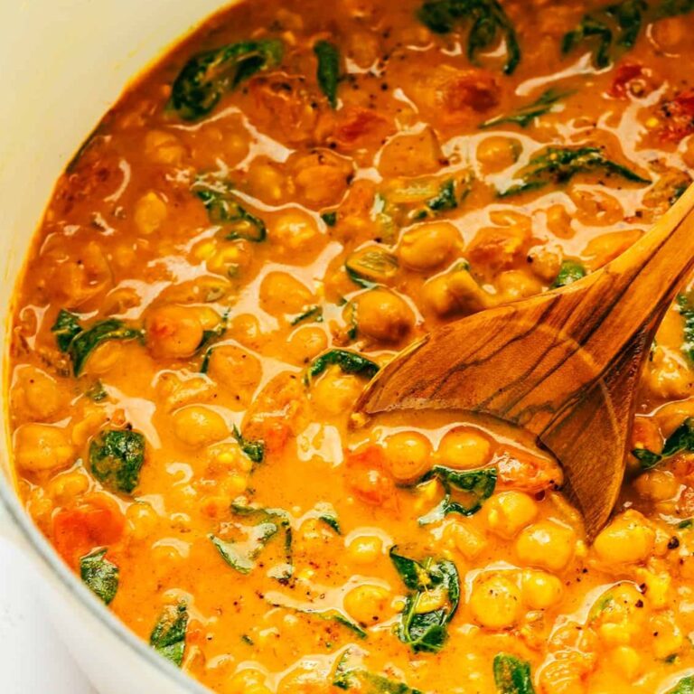 Curry de Grão-de-Bico com Leite de Amêndoas