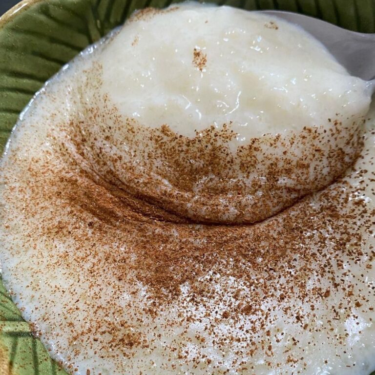 Mingau Vegano de Tapioca com Coco e Canela